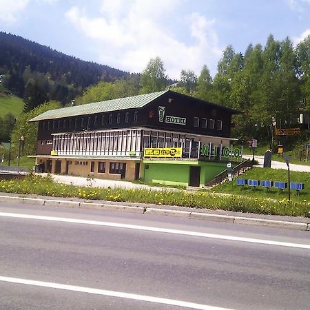 Hotel Nico Špindlerŭv Mlýn Ngoại thất bức ảnh